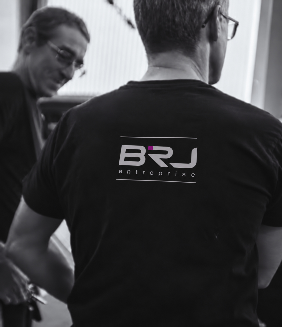 Équipe d'artisans B.R.J Entreprise rénovation Essonne 91